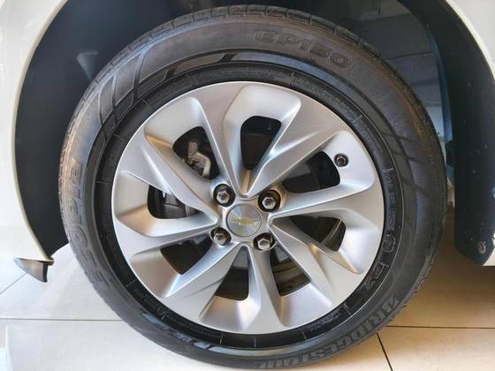 CHEVROLET ONIX 1.0 TURBO FLEX PLUS LTZ AUTOMÁTICO